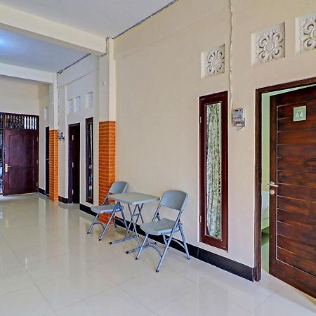 Oyo 91864 Holistic Stay Jimbaran Extérieur photo
