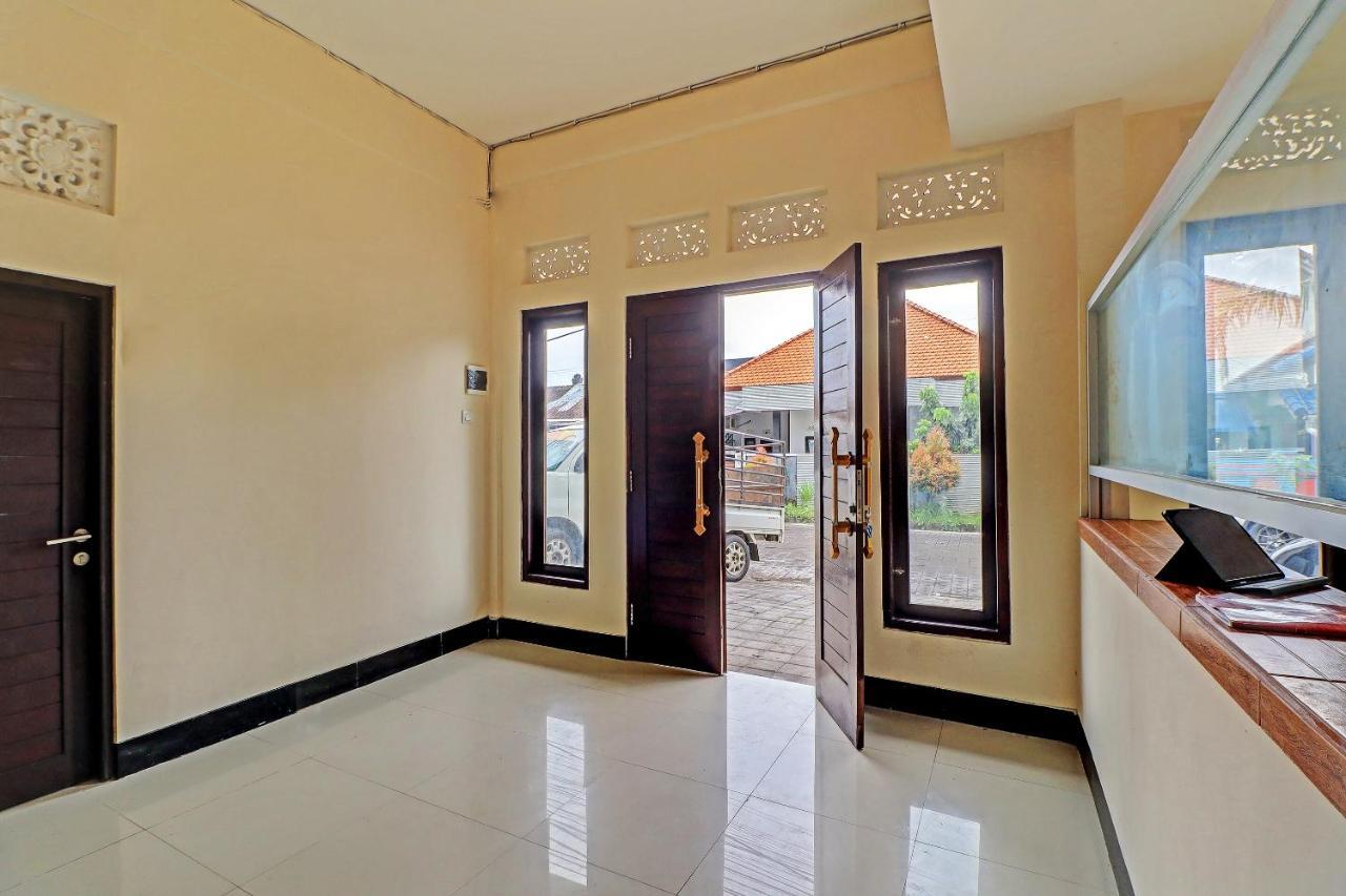Oyo 91864 Holistic Stay Jimbaran Extérieur photo
