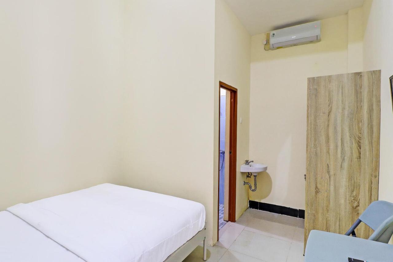 Oyo 91864 Holistic Stay Jimbaran Extérieur photo