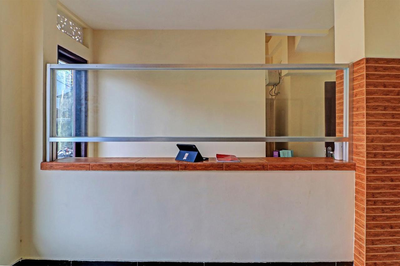 Oyo 91864 Holistic Stay Jimbaran Extérieur photo